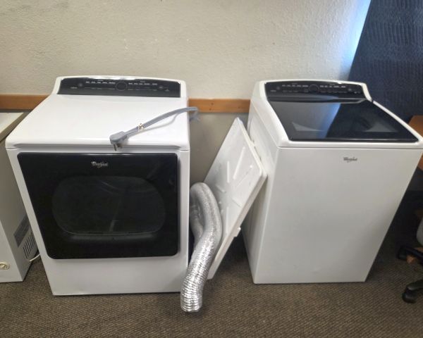 Auction listing photo