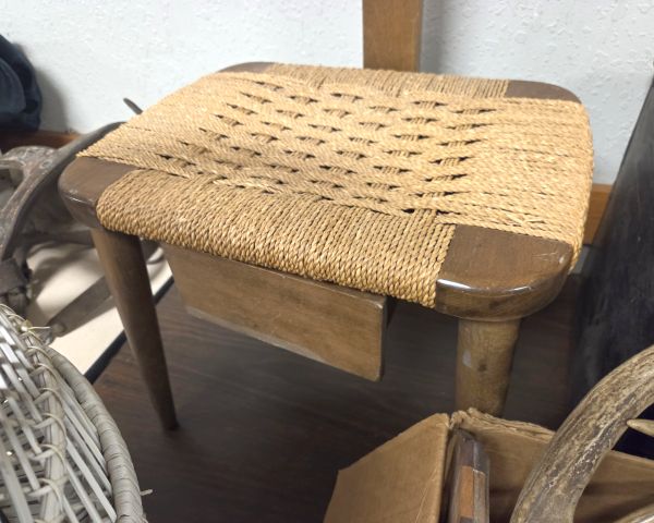 Auction listing photo
