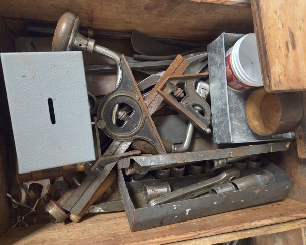 Auction listing photo