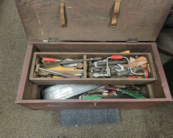 Auction listing photo