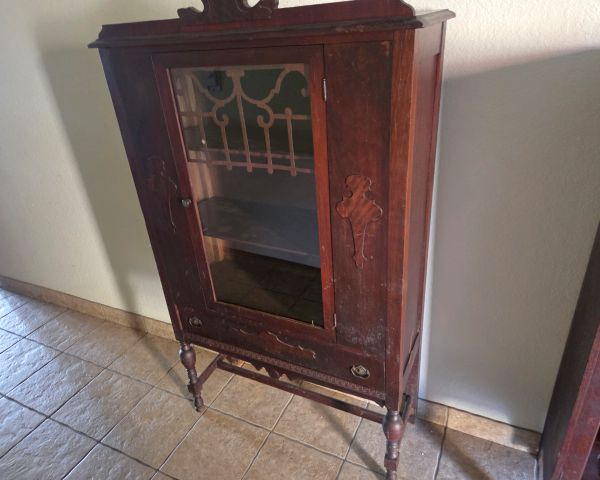 Auction listing photo