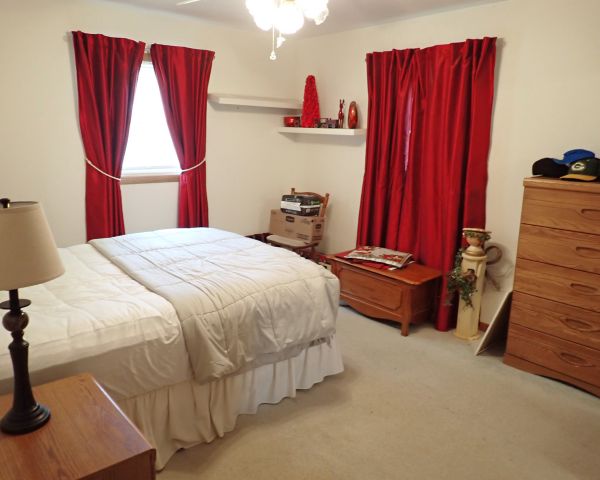 Auction listing photo