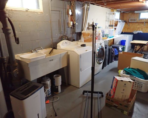 Auction listing photo