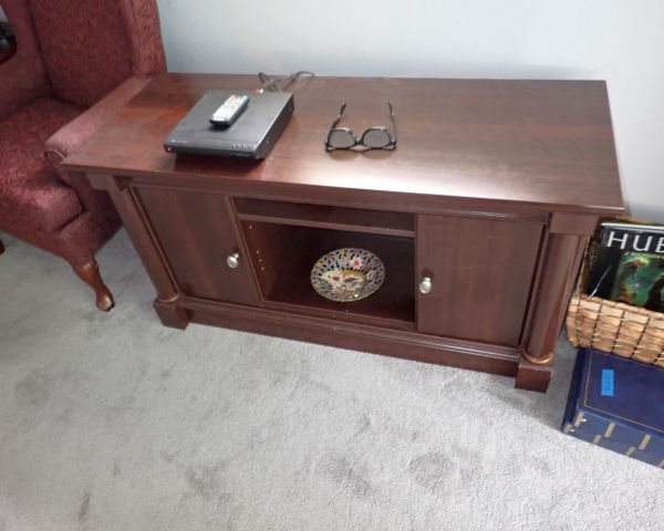 Auction listing photo