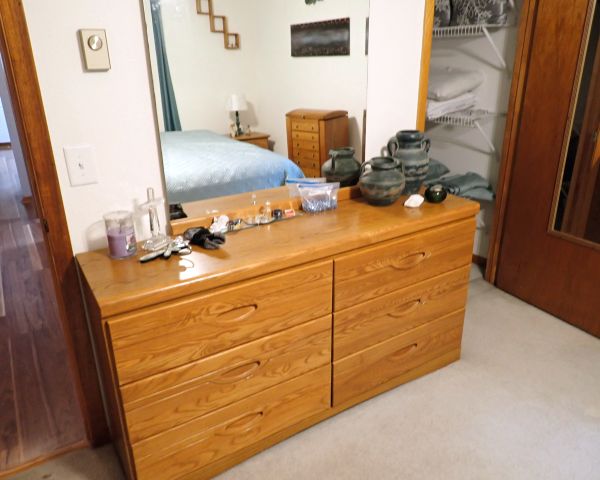 Auction listing photo