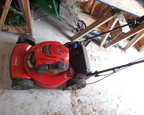 Auction listing photo