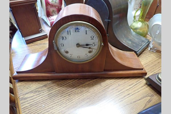 Auction listing photo