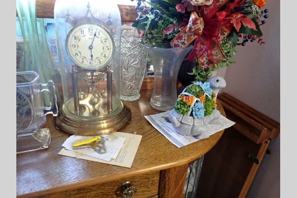Auction listing photo