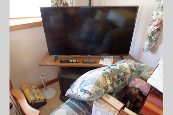 Auction listing photo