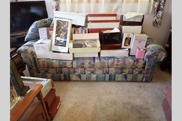 Auction listing photo