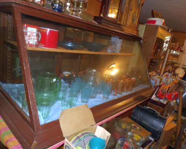 auction image