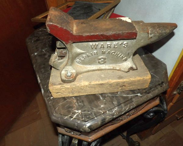 auction image