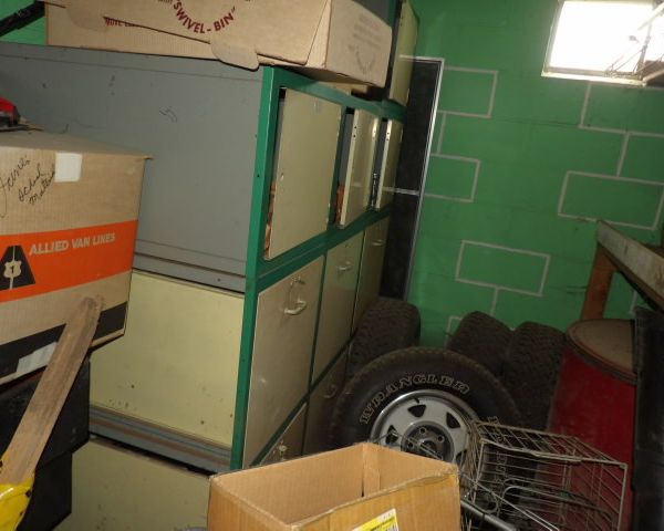 auction image