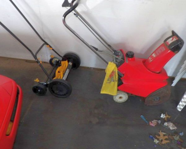 auction image