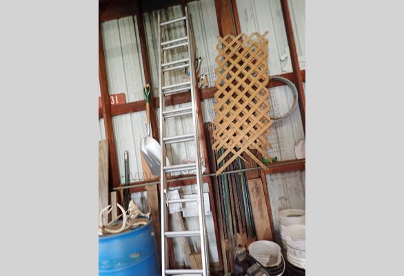 Auction listing photo