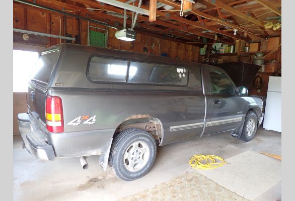 Auction listing photo