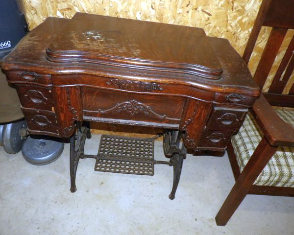auction image