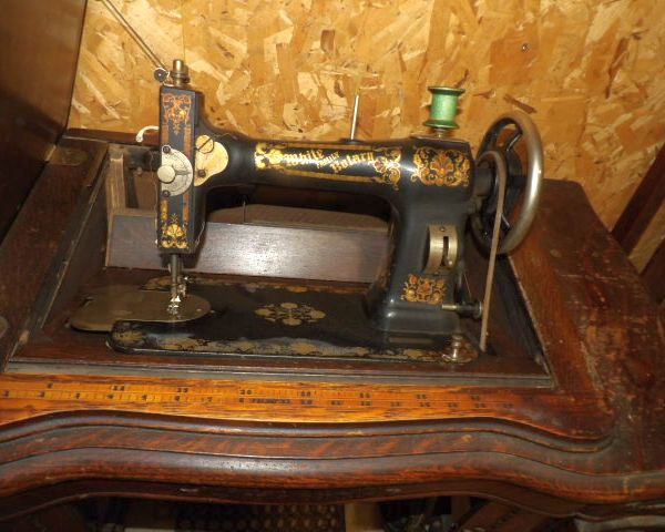 auction image