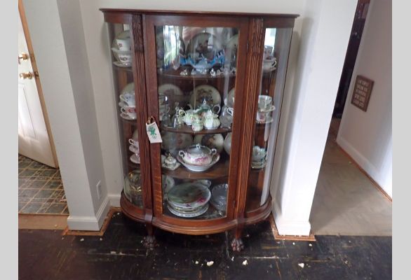 Auction listing photo