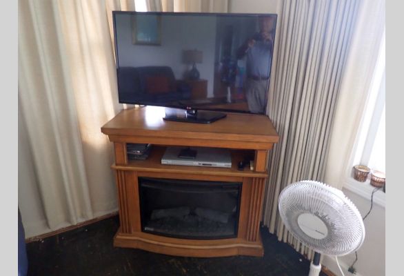 Auction listing photo