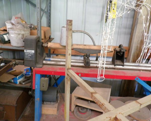auction image