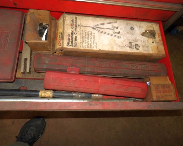 auction image