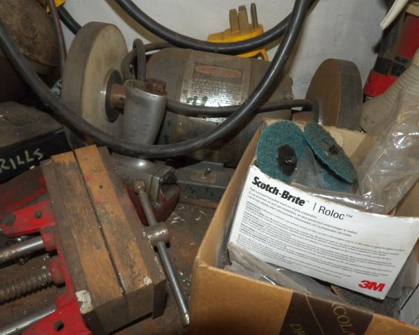 auction image