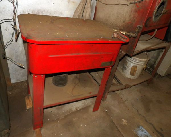 auction image