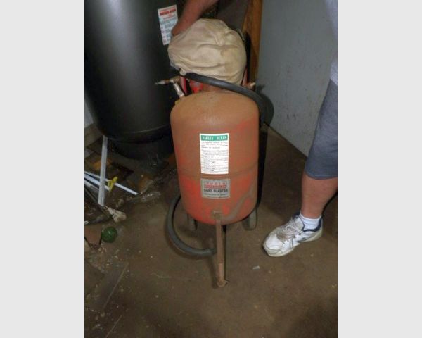 auction image