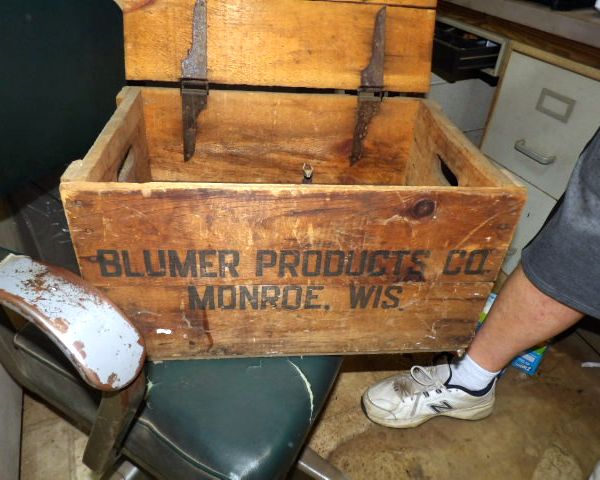 auction image