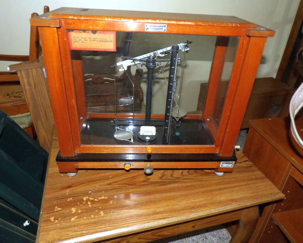 auction image