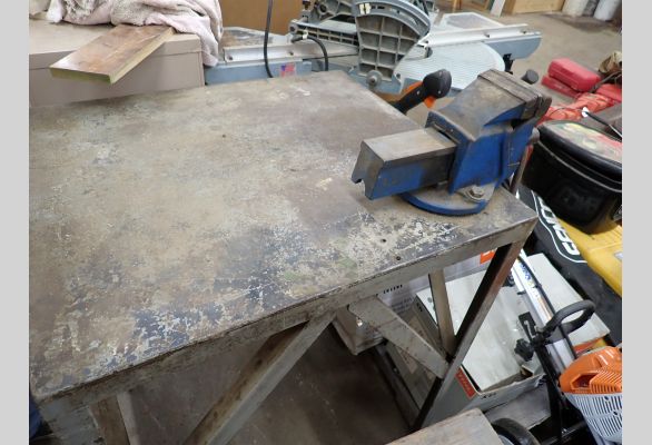 Auction listing photo