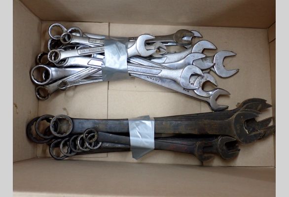 Auction listing photo