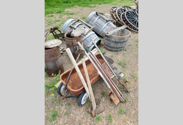 Auction listing photo