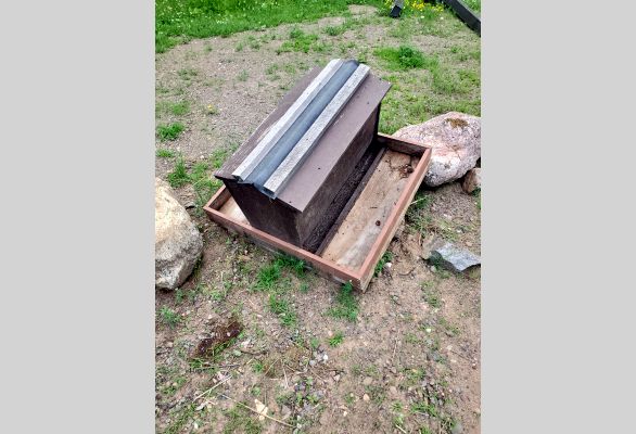 Auction listing photo