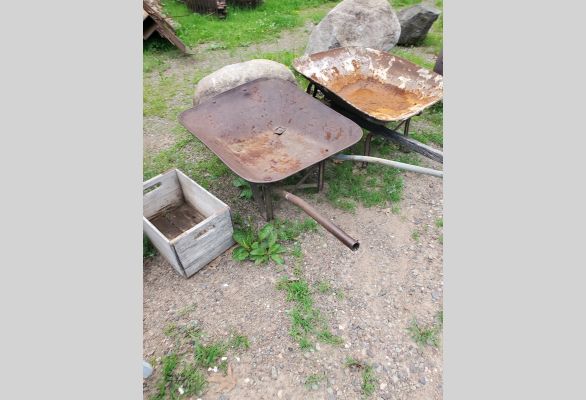 Auction listing photo