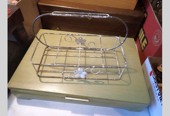 Auction listing photo