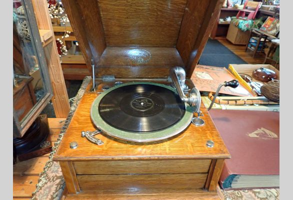 Auction listing photo