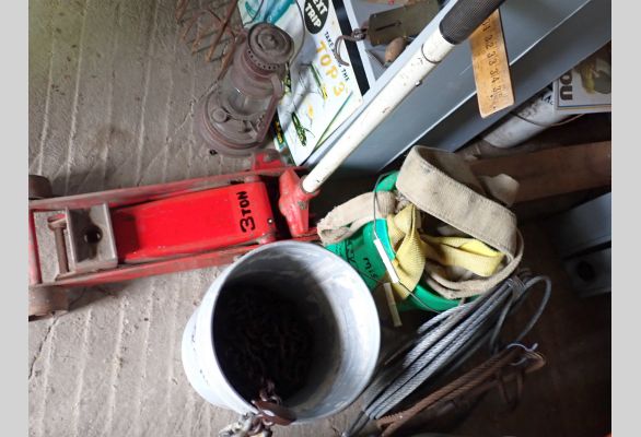 Auction listing photo