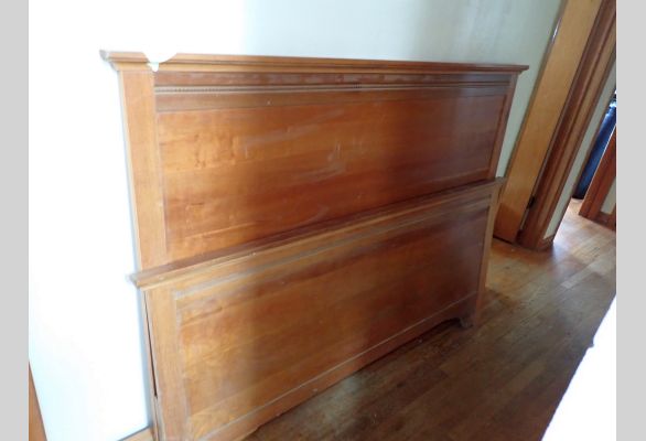 Auction listing photo