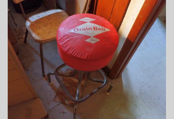 Auction listing photo