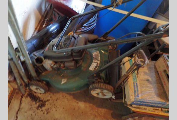 Auction listing photo