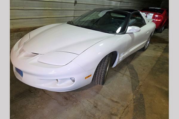 Auction listing photo