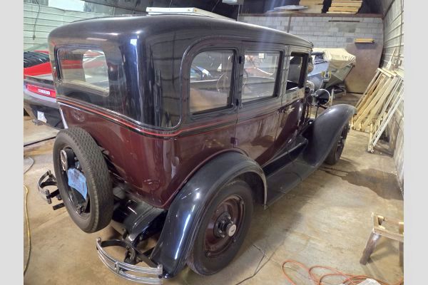 Auction listing photo