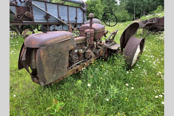 Auction listing photo