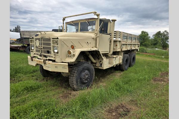 Auction listing photo