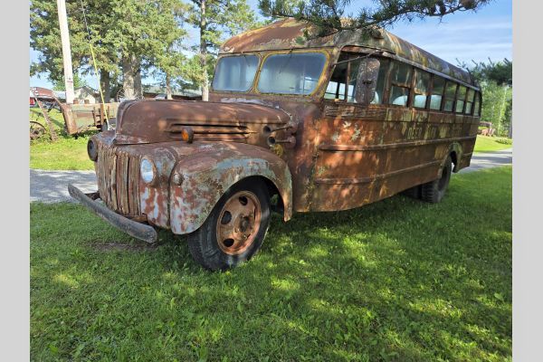 Auction listing photo