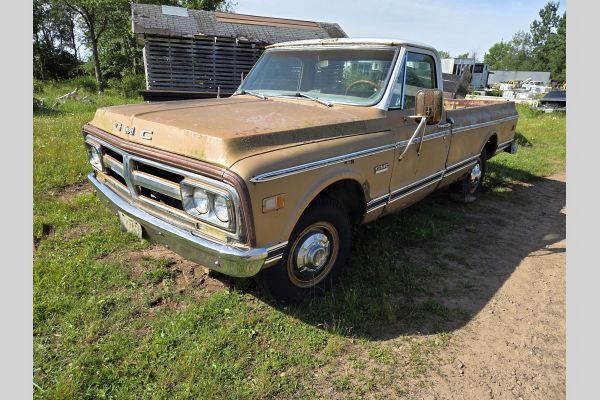 Auction listing photo