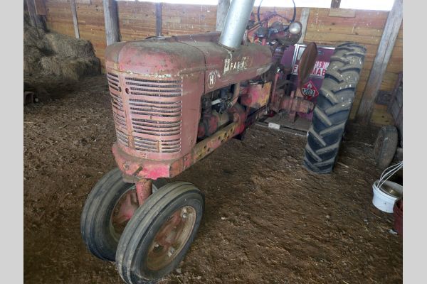 Auction listing photo