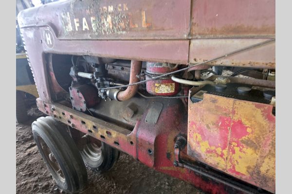 Auction listing photo